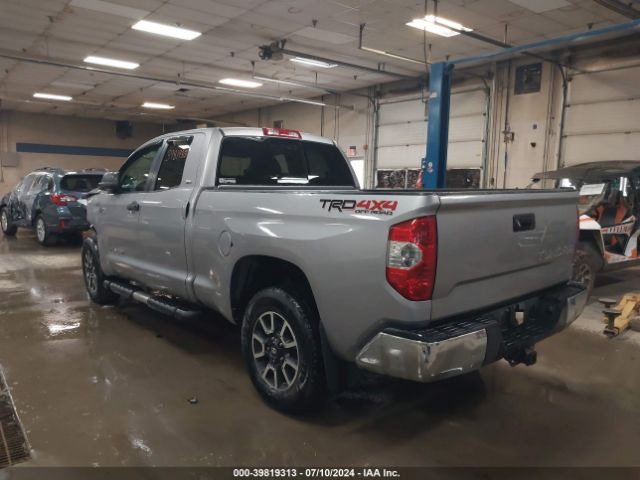 Photo 2 VIN: 5TFUY5F12GX542273 - TOYOTA TUNDRA 