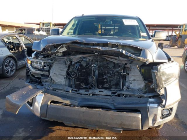 Photo 5 VIN: 5TFUY5F12JX706788 - TOYOTA TUNDRA 