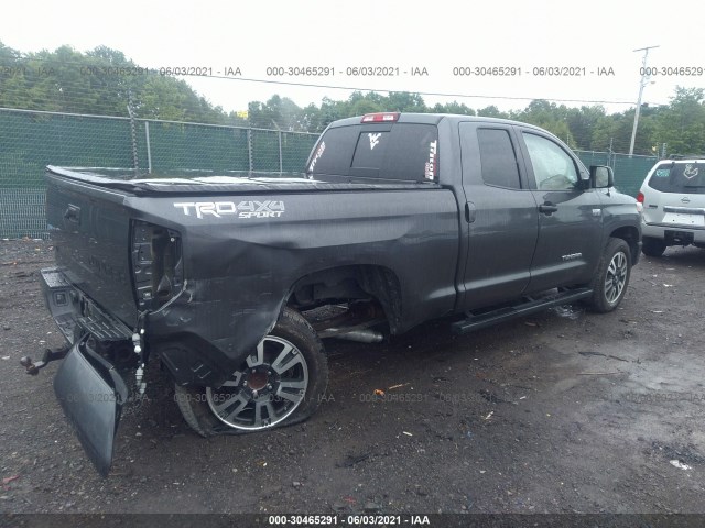 Photo 3 VIN: 5TFUY5F12JX751469 - TOYOTA TUNDRA 4WD 