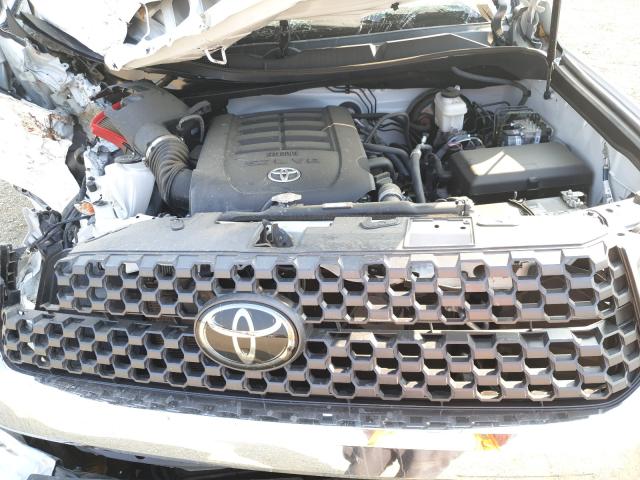 Photo 6 VIN: 5TFUY5F12KX868101 - TOYOTA TUNDRA DOU 