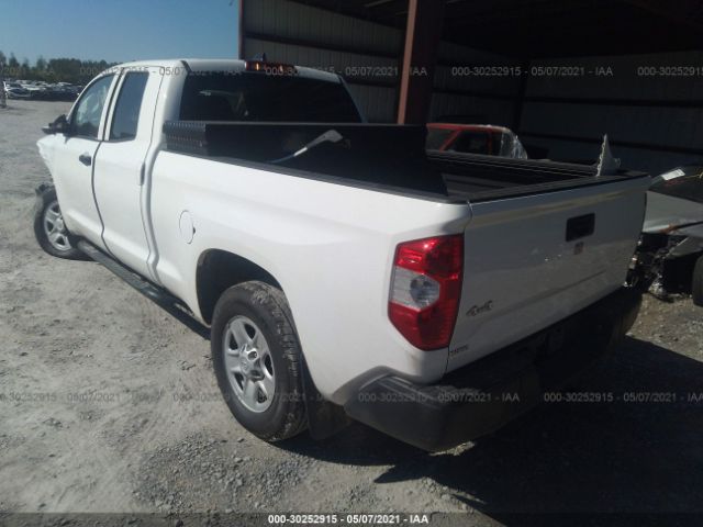 Photo 2 VIN: 5TFUY5F12LX916049 - TOYOTA TUNDRA 4WD 