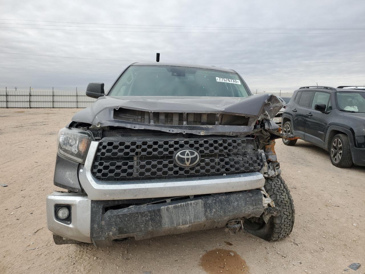 Photo 4 VIN: 5TFUY5F12MX014969 - TOYOTA TUNDRA 