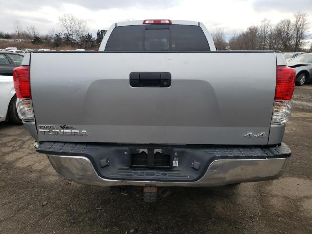 Photo 5 VIN: 5TFUY5F13AX096576 - TOYOTA TUNDRA DOU 