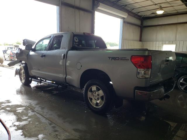 Photo 2 VIN: 5TFUY5F13AX137496 - TOYOTA TUNDRA DOU 