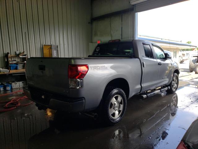 Photo 3 VIN: 5TFUY5F13AX137496 - TOYOTA TUNDRA DOU 