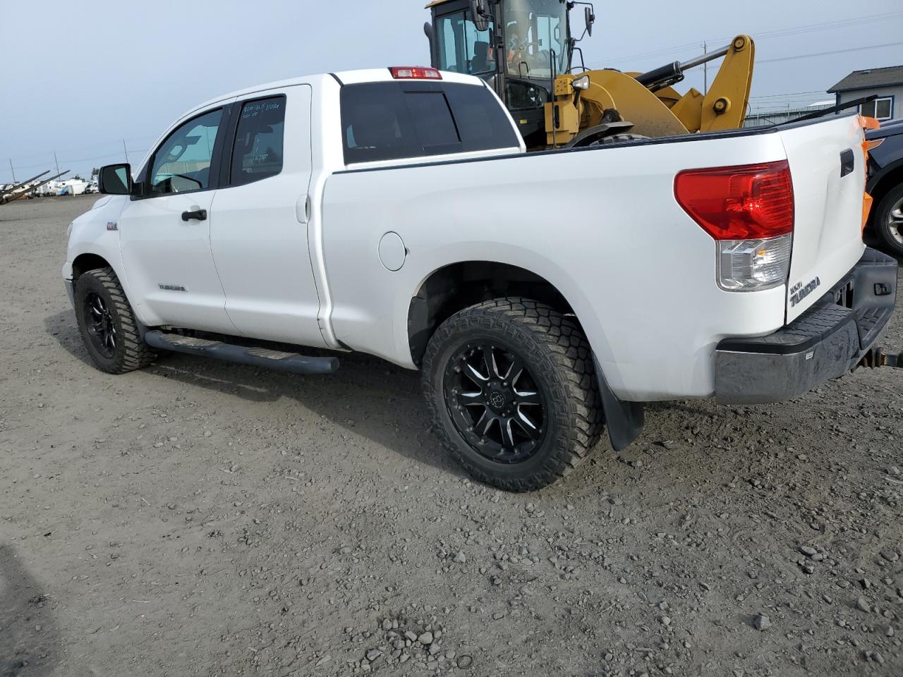 Photo 1 VIN: 5TFUY5F13BX205992 - TOYOTA TUNDRA 