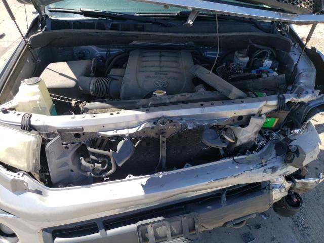 Photo 10 VIN: 5TFUY5F13CX217710 - TOYOTA TUNDRA DOU 