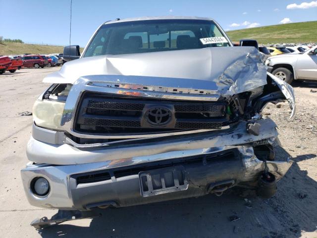 Photo 4 VIN: 5TFUY5F13CX217710 - TOYOTA TUNDRA DOU 