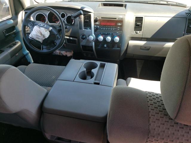 Photo 7 VIN: 5TFUY5F13CX217710 - TOYOTA TUNDRA DOU 