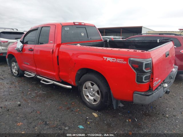 Photo 2 VIN: 5TFUY5F13CX267510 - TOYOTA TUNDRA 