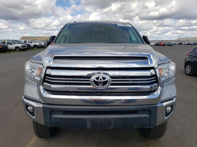 Photo 4 VIN: 5TFUY5F13GX560250 - TOYOTA TUNDRA DOU 