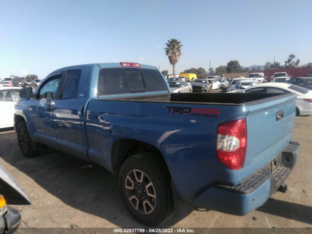 Photo 2 VIN: 5TFUY5F13KX780710 - TOYOTA TUNDRA 4WD 