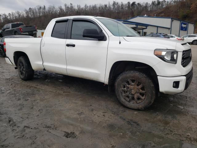 Photo 3 VIN: 5TFUY5F13KX822096 - TOYOTA TUNDRA DOU 