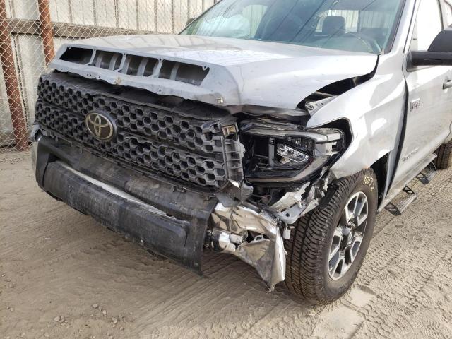 Photo 8 VIN: 5TFUY5F13LX922409 - TOYOTA TUNDRA DOU 