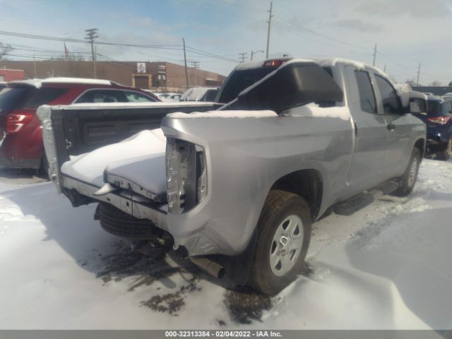 Photo 3 VIN: 5TFUY5F13MX044952 - TOYOTA TUNDRA 4WD 