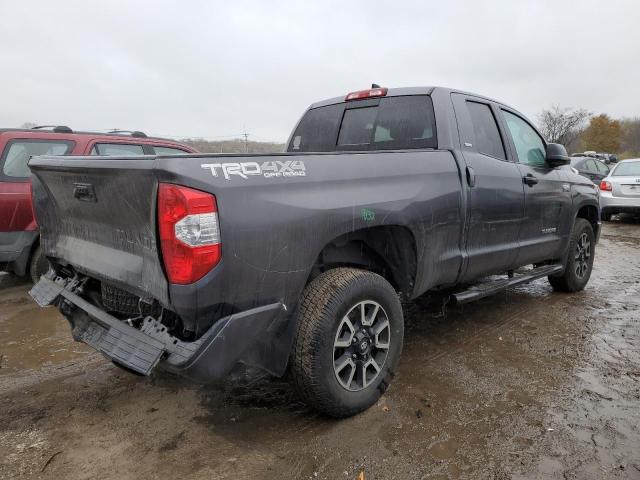 Photo 2 VIN: 5TFUY5F13MX049200 - TOYOTA TUNDRA 