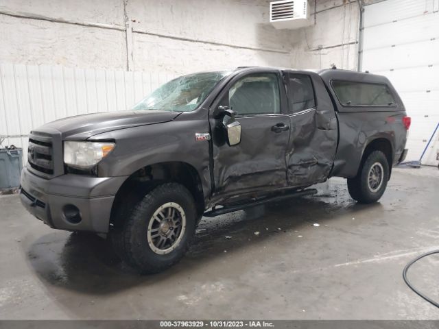 Photo 1 VIN: 5TFUY5F14CX244513 - TOYOTA TUNDRA 4WD TRUCK 