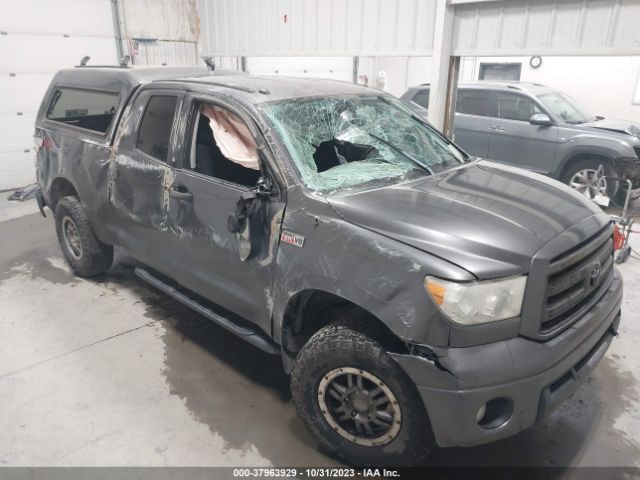 Photo 5 VIN: 5TFUY5F14CX244513 - TOYOTA TUNDRA 4WD TRUCK 