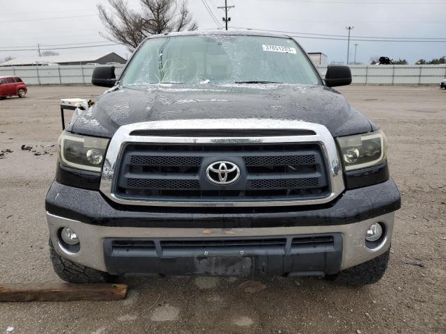 Photo 4 VIN: 5TFUY5F14CX255561 - TOYOTA TUNDRA DOU 