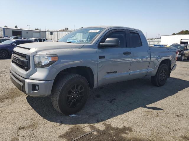 Photo 0 VIN: 5TFUY5F14HX593226 - TOYOTA TUNDRA DOU 