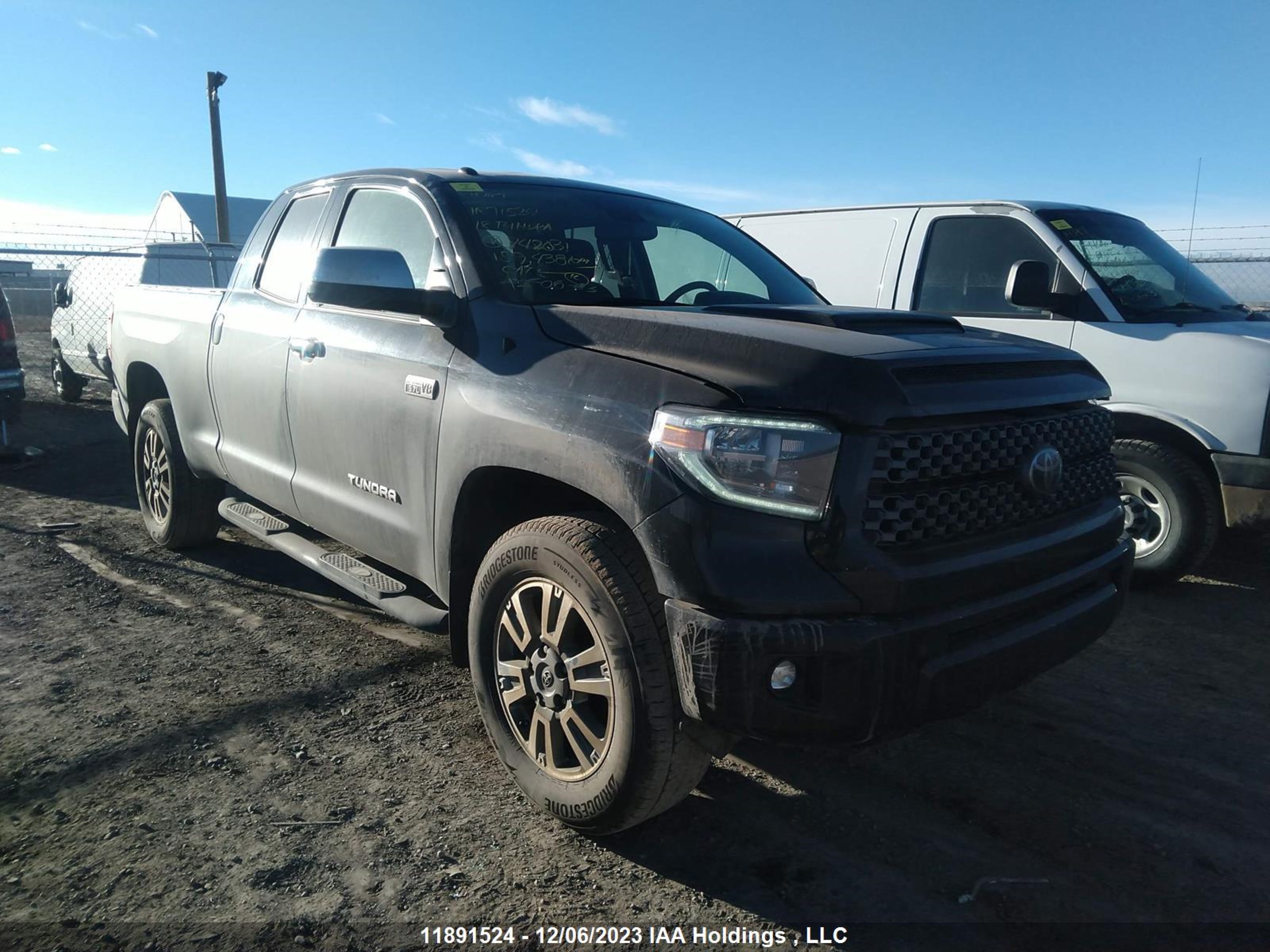 Photo 0 VIN: 5TFUY5F14JX742031 - TOYOTA TUNDRA 