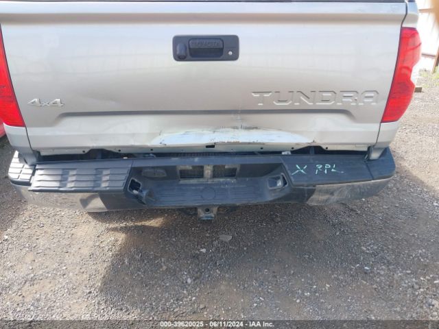 Photo 5 VIN: 5TFUY5F14JX772694 - TOYOTA TUNDRA 