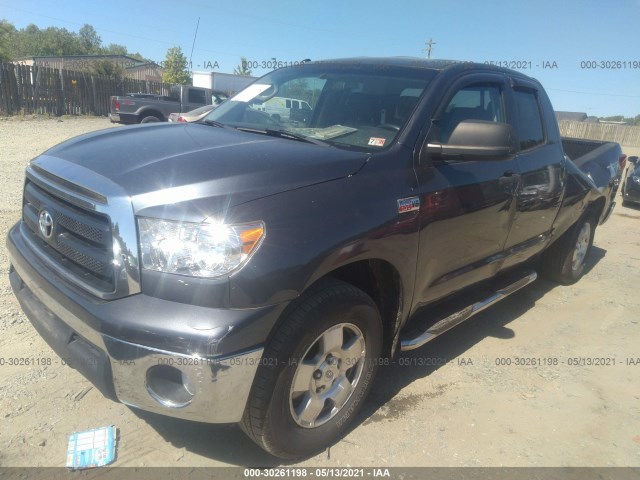 Photo 1 VIN: 5TFUY5F15AX133580 - TOYOTA TUNDRA 4WD TRUCK 