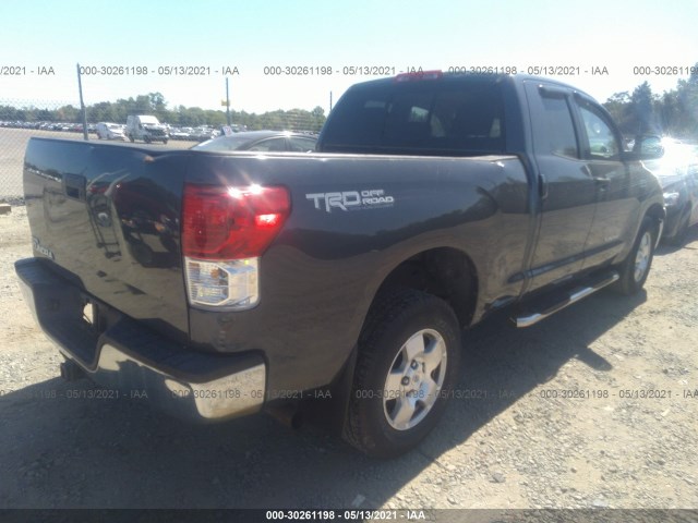 Photo 3 VIN: 5TFUY5F15AX133580 - TOYOTA TUNDRA 4WD TRUCK 