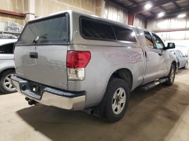 Photo 2 VIN: 5TFUY5F15CX211813 - TOYOTA TUNDRA DOU 