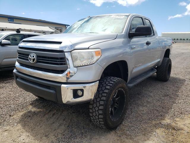 Photo 1 VIN: 5TFUY5F15FX460844 - TOYOTA TUNDRA 4WD TRUCK 