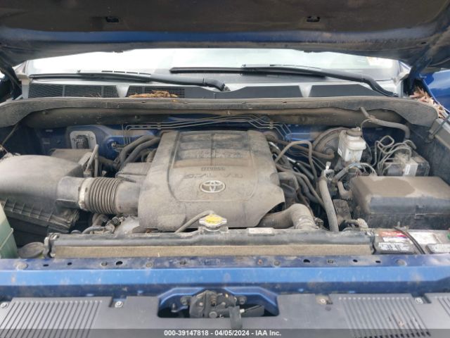 Photo 9 VIN: 5TFUY5F15FX479779 - TOYOTA TUNDRA 