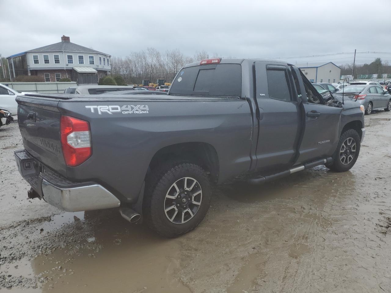 Photo 2 VIN: 5TFUY5F15GX570343 - TOYOTA TUNDRA 