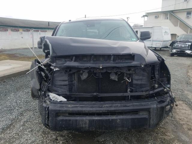 Photo 4 VIN: 5TFUY5F15KX820043 - TOYOTA TUNDRA DOU 