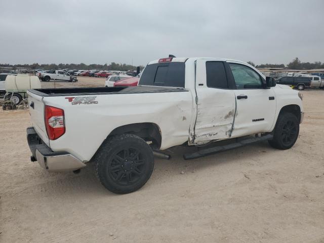 Photo 2 VIN: 5TFUY5F15LX901397 - TOYOTA TUNDRA 