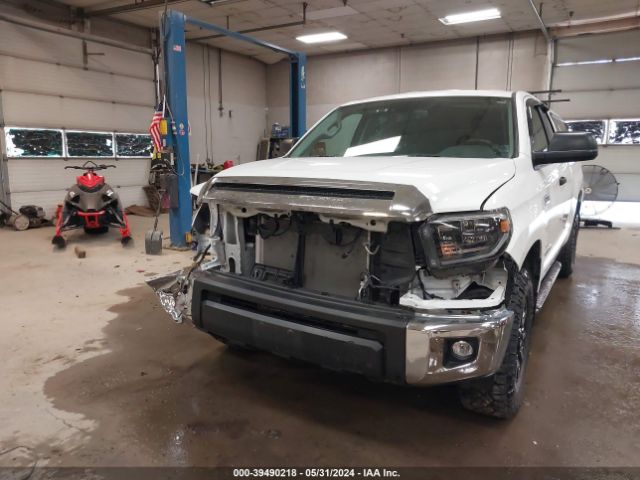 Photo 5 VIN: 5TFUY5F15LX908043 - TOYOTA TUNDRA 