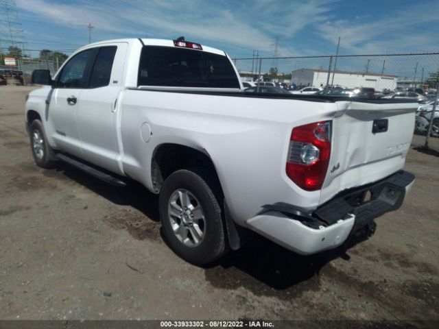 Photo 2 VIN: 5TFUY5F15MX988980 - TOYOTA TUNDRA 4WD 