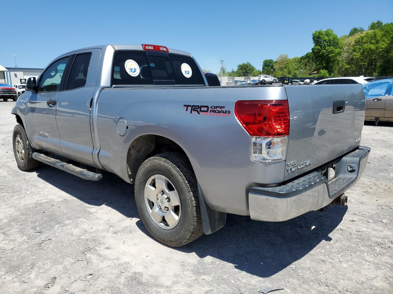 Photo 1 VIN: 5TFUY5F16AX101639 - TOYOTA TUNDRA 