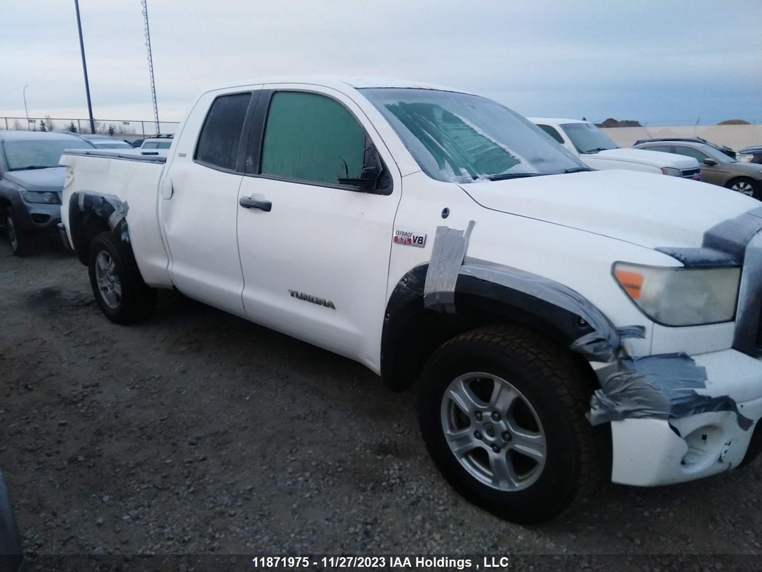 Photo 5 VIN: 5TFUY5F16AX125326 - TOYOTA TUNDRA 