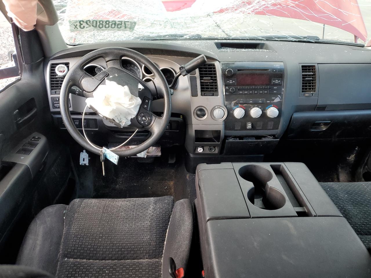 Photo 7 VIN: 5TFUY5F16BX185740 - TOYOTA TUNDRA 