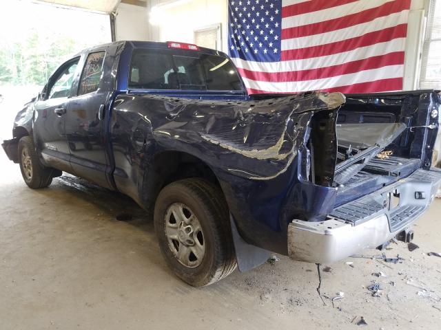 Photo 2 VIN: 5TFUY5F16CX235084 - TOYOTA TUNDRA DOU 