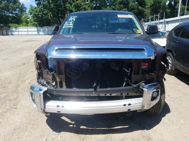 Photo 8 VIN: 5TFUY5F16GX564275 - TOYOTA TUNDRA DOU 