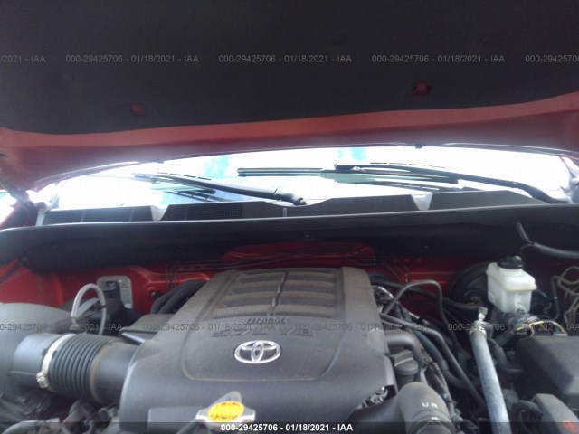 Photo 9 VIN: 5TFUY5F16GX570500 - TOYOTA TUNDRA 