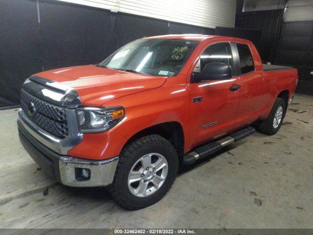 Photo 1 VIN: 5TFUY5F16JX687338 - TOYOTA TUNDRA 4WD 