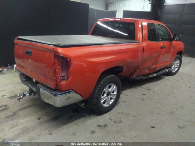 Photo 3 VIN: 5TFUY5F16JX687338 - TOYOTA TUNDRA 4WD 