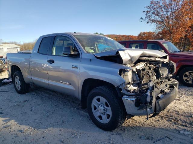 Photo 3 VIN: 5TFUY5F16JX688022 - TOYOTA TUNDRA DOU 