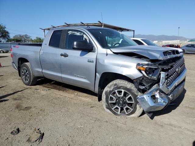 Photo 3 VIN: 5TFUY5F16KX833741 - TOYOTA TUNDRA 