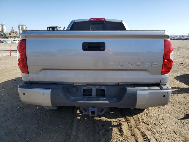 Photo 5 VIN: 5TFUY5F16KX833741 - TOYOTA TUNDRA 