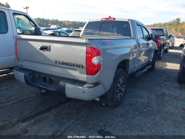 Photo 3 VIN: 5TFUY5F16MX046212 - TOYOTA TUNDRA 