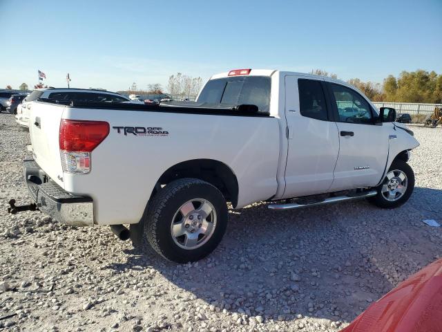 Photo 2 VIN: 5TFUY5F17AX110866 - TOYOTA TUNDRA DOU 