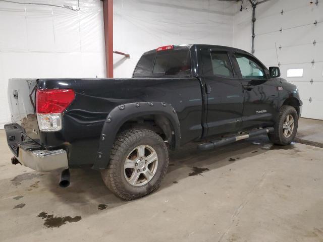 Photo 2 VIN: 5TFUY5F17AX129871 - TOYOTA TUNDRA DOU 